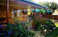 Cairns Bed And Breakfast - New Castle Holiday 0
