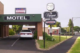 The Diplomat Motel - New Castle Holiday 0