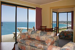 Seafarers Getaway - New Castle Holiday 0