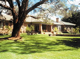 Millamolong Station - New Castle Holiday 0