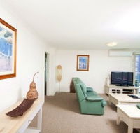 Sails Apartments - New Castle Holiday