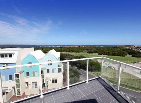 Lady Bay Resort - New Castle Holiday 3