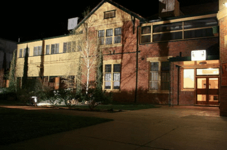 Merbein Hotel - New Castle Holiday