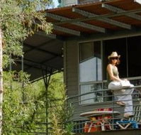 Kingfisher Bay Resort - New Castle Holiday