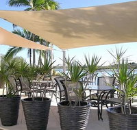 Noosa Shores Resort - New Castle Holiday