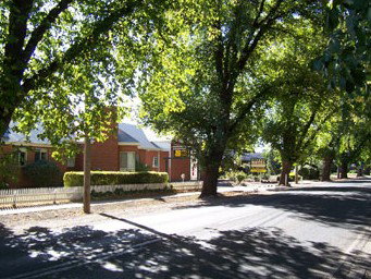 Bacchus Marsh Avenue - New Castle Holiday 1