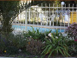 Highway Inn Motel - New Castle Holiday 3