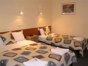 Camperdown Cascade Motel - New Castle Holiday 1