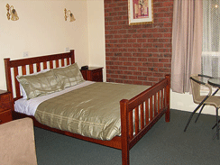 Camperdown Cascade Motel - New Castle Holiday 3