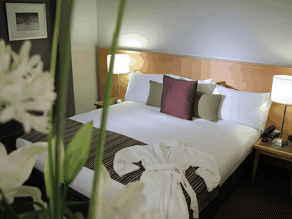 Novotel Langley Perth - New Castle Holiday 1