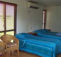 August Moon Caravan Park - New Castle Holiday