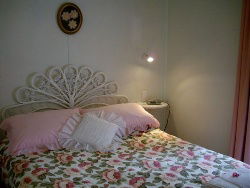 Pioneer Garden Cottages - New Castle Holiday 1