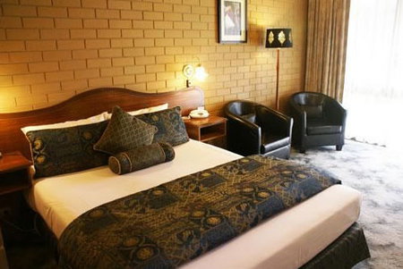 Mildura River City Motel - New Castle Holiday 3