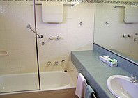 Snowgum Motel - New Castle Holiday 3