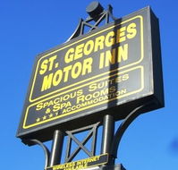 St Georges Motor Inn - New Castle Holiday