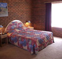 The Charles Sturt Motor Inn - New Castle Holiday