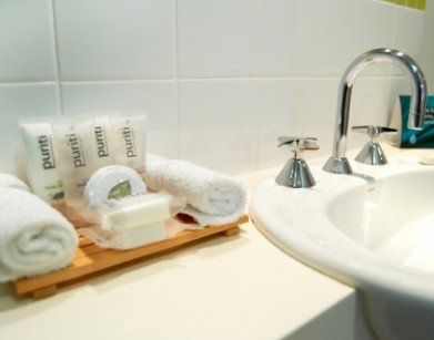 Quest On Dorcas - New Castle Holiday 2