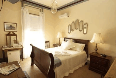 Fremantle Colonial Accommodation - New Castle Holiday