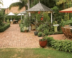 Rose And Crown Hotel - New Castle Holiday 2