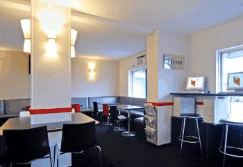 Murray Street Lodge - New Castle Holiday 5