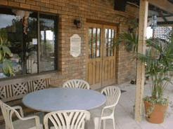 Albert Facey Motor Inn - New Castle Holiday 5