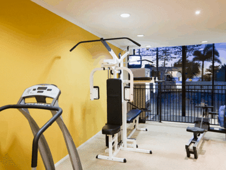 Mantra Coolangatta Beach Resort - New Castle Holiday 4