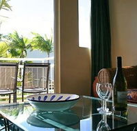 Il Centro - New Castle Holiday