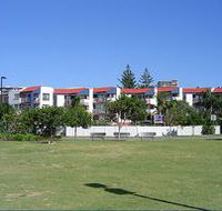 Casablanca Beachfront Apartments - New Castle Holiday