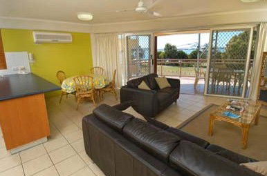 Belvedere Apartments - New Castle Holiday 2