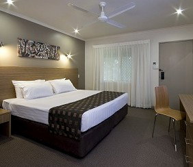Manunda QLD New Castle Holiday