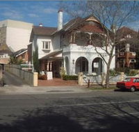 Mclaren Hotel - New Castle Holiday