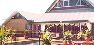 Bimet Executive Lodge - New Castle Holiday 0