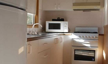 Merry Beach Caravan Park - New Castle Holiday 1