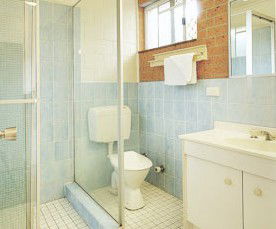 Blue Waters Motel - New Castle Holiday 1