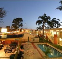 Kelanbri Holiday Apartments - New Castle Holiday