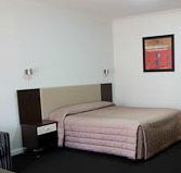 Charles Sturt Motor Inn - New Castle Holiday