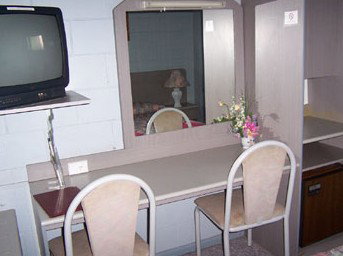 Governors Hill Motel - New Castle Holiday 3