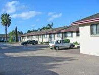 Hanging Rock Family Motel - New Castle Holiday 0