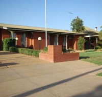 Junction Motor Inn - New Castle Holiday