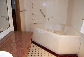 Queensgate Motel - New Castle Holiday 1