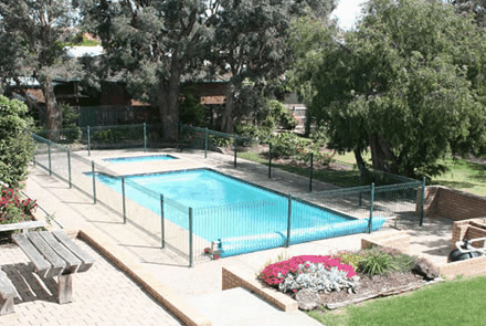 Parkwood Motel - New Castle Holiday 1