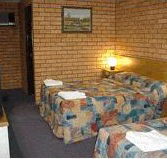 Royal Palms Motor Inn - New Castle Holiday