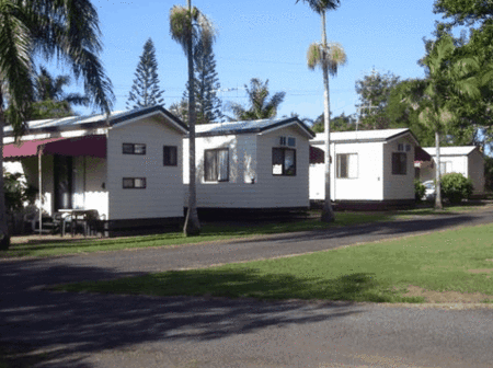 Oakwood Caravan Park - New Castle Holiday 5
