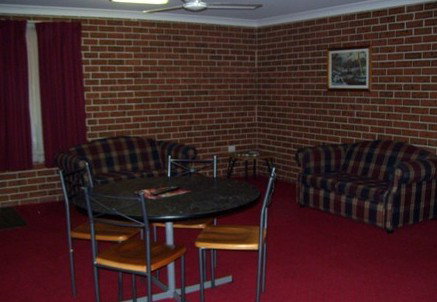 Matilda Motor Inn - New Castle Holiday 0