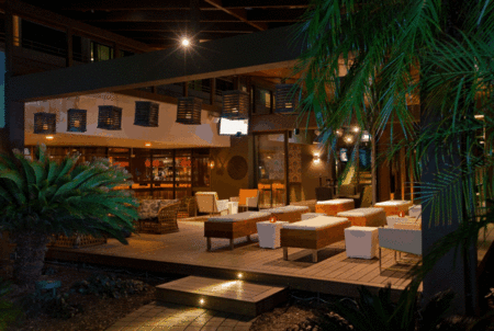 Rydges Plaza Cairns - New Castle Holiday 1