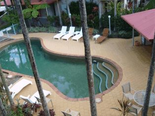 Cairns Reef Apartments And Motel - New Castle Holiday 5