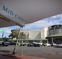 Mid City Luxury Suites - New Castle Holiday