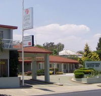 Country Comfort Cowra Countryman Motor Inn - New Castle Holiday