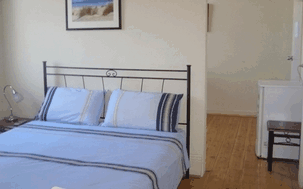 Pier Hotel - New Castle Holiday 1