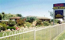 Orange Motor Lodge - New Castle Holiday 5